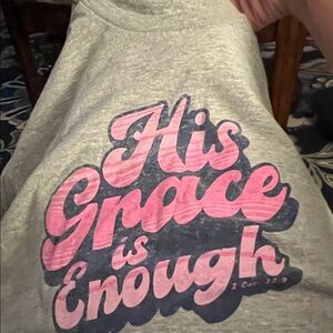 Women's Short Sleeve Tee - Gray with Pink Graphic